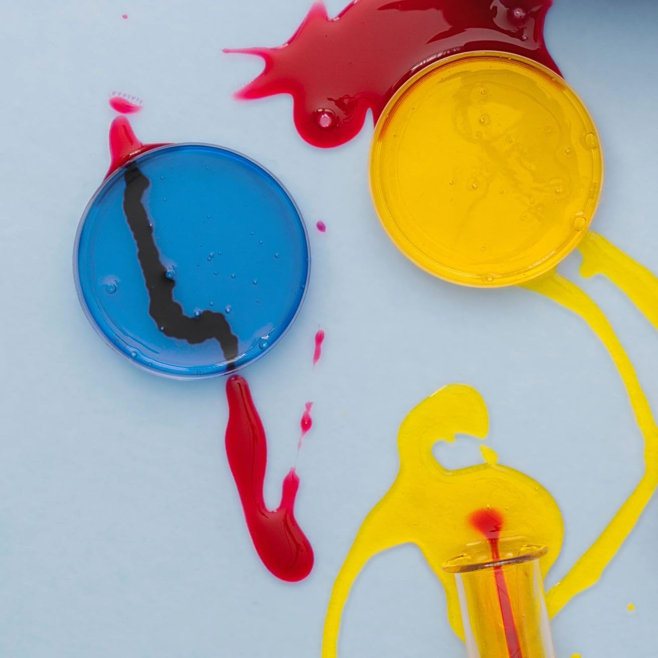 Bübchen Bade-Labor, Bunter Schaumbad-Mix zum Mixen und Experimentieren 3x50ml (blau, rot, gelb)
