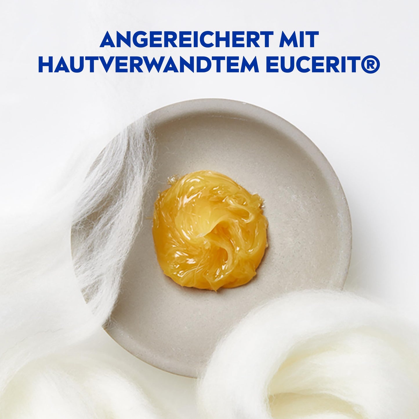 NIVEA Creme Tube Universalpflege, klassische Feuchtigkeitscreme für alle Hauttypen, reichhaltige Hautpflege mit hautverwandtem Eucerit (100 ml)